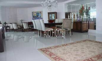 Imagem 3: Fantástica Cobertura em prestigiado condomínio na Orla da Barra no Posto 5