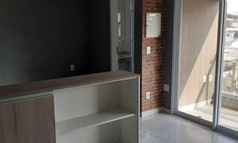 Imagem 4: Metrô Vila Prudente. Amplo Studio com 33 m2, sacada gourmet com fechamento de vidro retrát