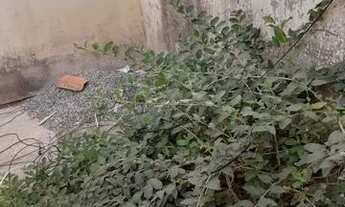 Imagem 6: Vendo 02 casa 01 em cima e outra em baixo,de 02 quartos, 25 mil as 02