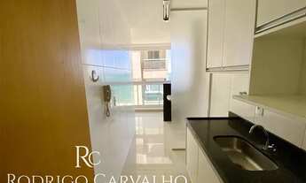 Imagem 2: Apartamento para venda tem 70 metros quadrados com 2 quartos em Praia da Costa - Vila Velh