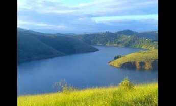 Imagem 2: Lote/Terreno para venda com 350 metros quadrados em Parque Alpina - Igaratá - SP