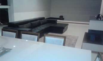 Imagem 3: Casa em estilo contemporâneo construída em terreno de 720m2