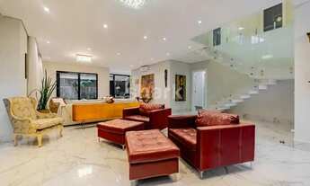 Imagem 5: Casa para venda e locação em Alphaville Tamboré, 4 suítes, 4 vagas de garagem