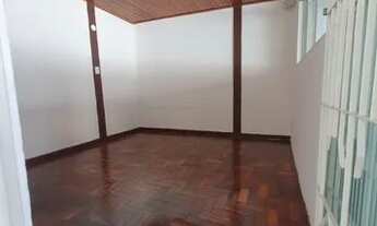 Imagem 3: Aluga-se casa 3 quartos SÓ no lote QI 22 Guará I DF