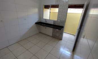 Imagem 7: Sobrado com 2 Dormitórios, Quintal e Garagem em Condomínio no Jardim Melvi