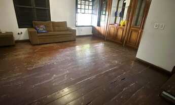 Imagem 2: Casarão em Marataizes