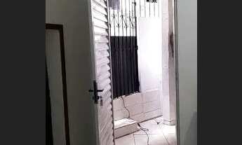 Imagem 2: Aluga-se um kitnet