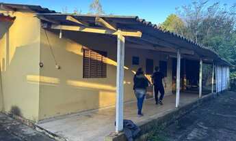 Imagem 3: Rancho no curuça 3 com fundo para o rio , aceito trocas e ofertas