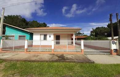 Imagem 2: Casa com 04 dormitórios em Mariscal