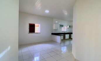 Imagem: Alugo casa com Piscina proximo a UPA