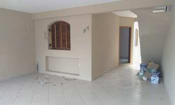 Imagem 2: Casa para venda possui 179 metros quadrados com 4 quartos