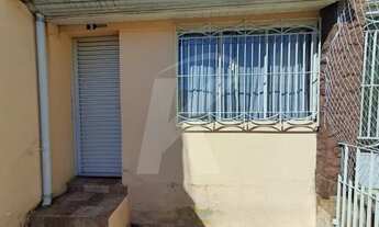 Imagem 4: Casa térrea com 1 dormitório, sala, cozinha, banheiro - quintal e 1 vaga