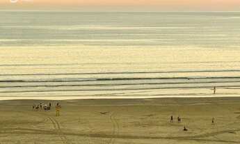 Imagem 2: Apartamento FRENTE MAR com 2 dormitórios à venda, 90 m² por R$ 418.000 - Canto do Forte