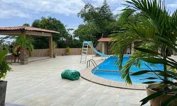 Imagem 3: Espaço para eventos na praia do meio casa com piscina