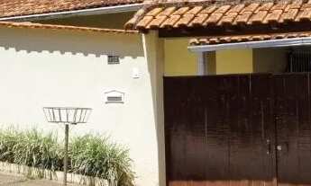 Imagem: C301 - Casa com excelente espaço externo