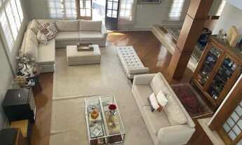 Imagem: Sobrado à venda em Santana de Parnaíba