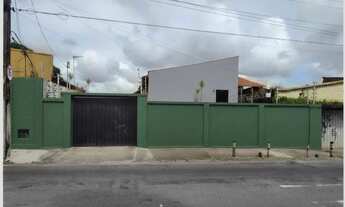 Imagem: Casa Plana à Venda no Centro da Parangaba