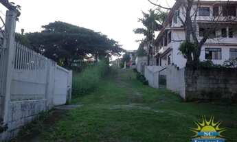 Imagem 4: Terreno próximo à avenida principal do Santinho