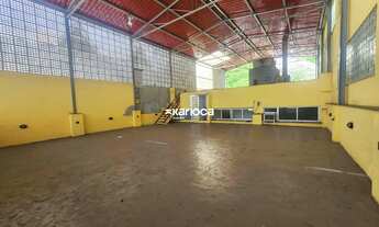 Imagem 2: Prédio comercial super bem localizado e com estrutura para filmagem e gravações ideal para