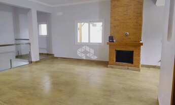 Imagem 4: Casa 4 dormitórios, 304m², no Bairro Lago Negro em Gramado