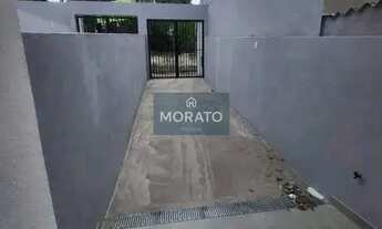 Imagem 2: Casa Geminada 2 Quartos, 1 Suíte, e 2 Vagas de Garagem no Bairro Jardim Leblon