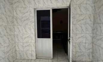 Imagem 2: 02- Casa no Bairro de Fátima