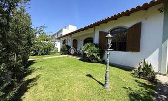 Imagem: Casa no Córrego Grande com terreno amplo