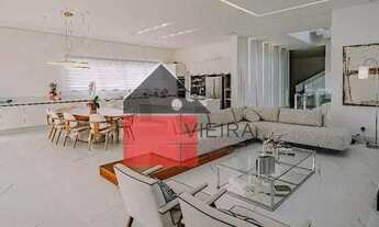 Imagem 2: Casa à venda, 3 suítes, 5 vagas, 700m², Alphaville, Santana de Parnaíba, SP