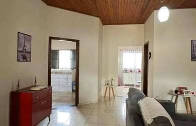 Imagem 2: Excelente casa térrea no Jardim Zé Pereira!