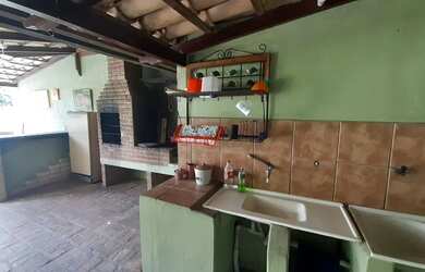 Imagem 7: Rancho em Três Marias do Camargo e kitnete