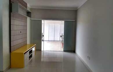 Imagem 3: Passo no La Belle Park, Rua Principal, 02 qts