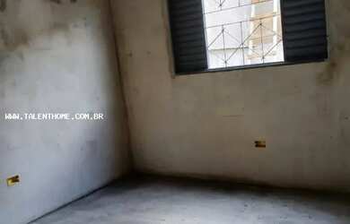 Imagem 6: Casa para Venda em Londrina, Jardim Anaterra, 2 dormitórios, 1 banheiro, 2 vagas