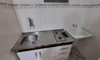 Imagem 4: Px Imprensa Oficial vazio de frente reformado