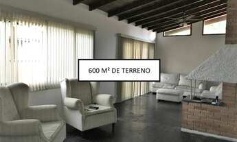 Imagem 3: Casa de condomínio térrea para venda tem 360 metros quadrados com 4 quartos