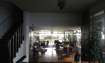 Imagem 3: Casa super descolada dos anos 70