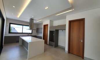 Imagem 7: Casa de condomínio para venda tem 600 metros quadrados com 4 quartos