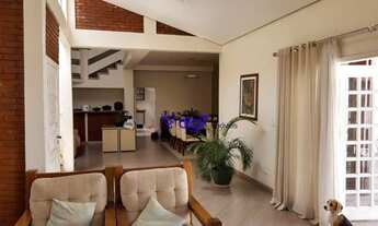 Imagem 2: Sobrado no Taboão da Serra com 5 quartos, piscina e 4 vagas, 350m²