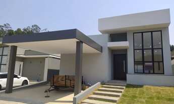 Imagem 2: Casa térrea pronta para morar á venda no Condomínio Buona Vita em Atibaia