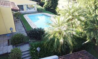 Imagem 3: Casa na Granja Viana de frente para o campo de Golfe