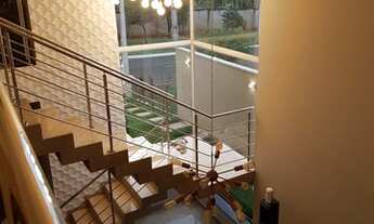 Imagem: Casa a venda tem 300 metros quadrados com