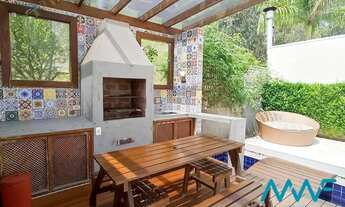 Imagem 2: Casa com Piscina - Cond. Quintas do Tamboré - Estuda Permuta!