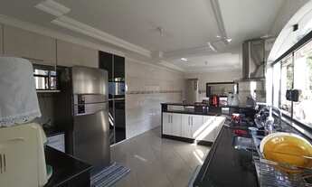 Imagem: Sobrado para venda possui 360 metros quadrados