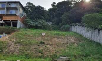 Imagem: 2 terrenos juntos em condomínio fechado