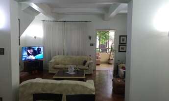 Imagem 4: Casa para aluguel tem 332 metros quadrados com 5 quartos em José Menino - Santos - SP