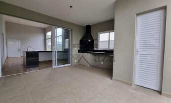 Imagem 5: Casa de condomínio sobrado para venda possui 237 metros quadrados com 4 quartos