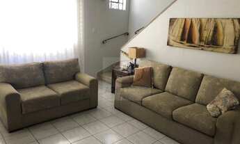 Imagem 6: Casa tipo Sobrado, com 4 dormitórios, 2 banheiros, 3 vagas, Edícula, à venda, 220 m² por R