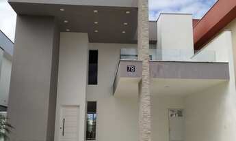 Imagem 2: Casa no condomínio residencial Belize para venda com 202m com 3 suítes ar condicionado