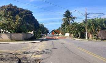 Imagem 2: Terreno em umas das avenidas principais do bairro próximo de comércio e a 400 metros da Pr