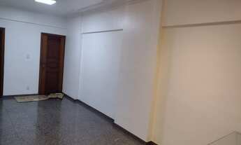 Imagem 3: Excelente Apto no Ed. Saint Leon na Av. Gov. J. Malcher com 3/4 sendo 1 suíte