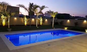 Imagem 4: Casa de condomínio térrea para venda possui 206 metros quadrados com 3 quartos